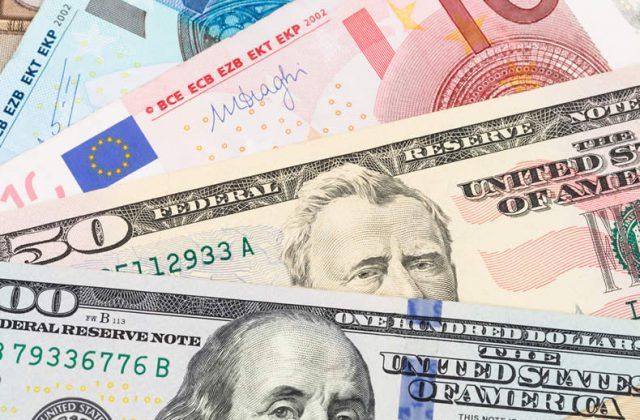 Наличный курс валют на 24.09.2018: курс доллара и евро
