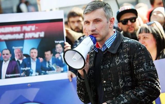 Замах на активіста Михайлика в Одесі: поліція розглядає 5 версій скоєння злочину