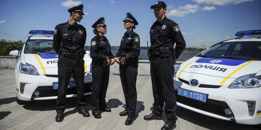 Через напади на активістів до Одеси вирушила посилена група правоохоронців 