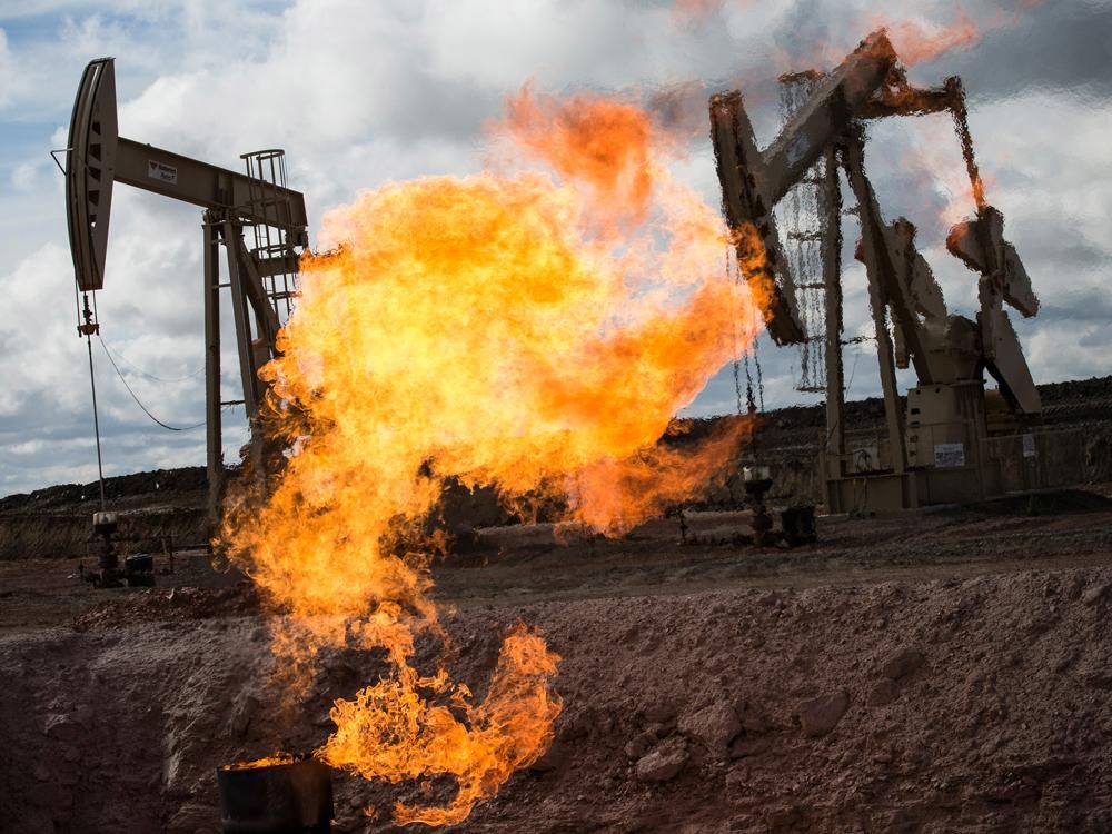 Цены на нефть выросли до максимума за четыре года Цены на нефть выросли до максимума за четыре года