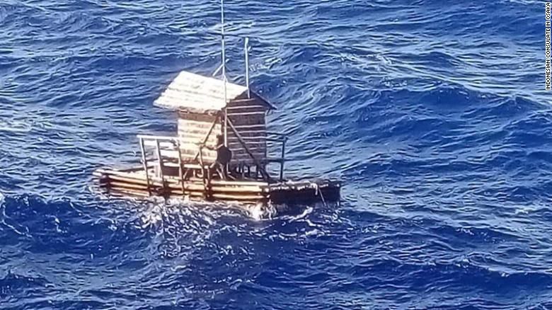 49 днів у відкритому морі: в Індонезії врятували зниклого у липні підлітка