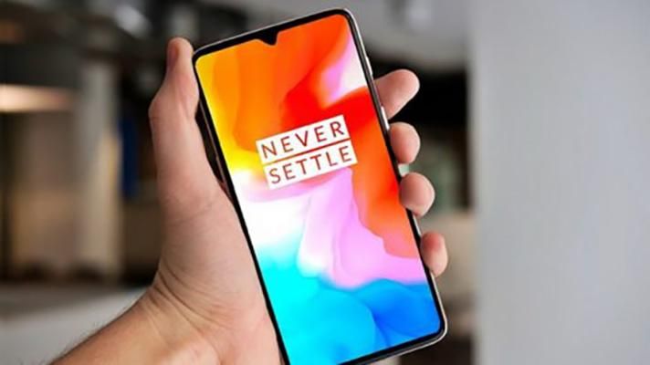 Пользователи недовольны рендерами OnePlus 6T: в чем причина Пользователи недовольны рендерами OnePlus 6T: в чем причина