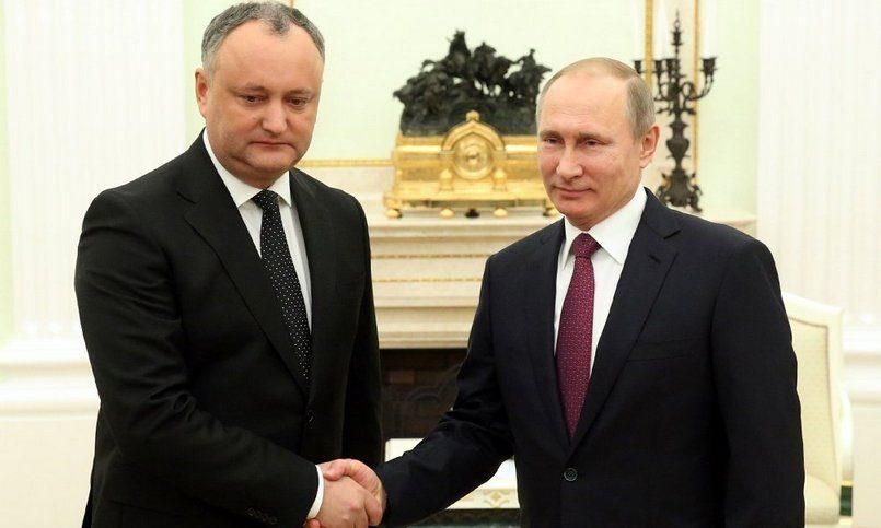 Пророссийский президент Молдовы, которого отстранили от должности, поедет к Путину
