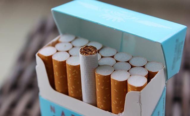 Цена на сигарет в Украине вырастет до 120 гривен - причина Цена на сигарет в Украине вырастет до 120 гривен - причина