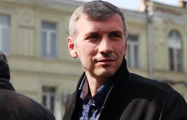 Нападение на активиста Михайлика в Одессе: полиция задержала 3 подозреваемых Нападение на активиста Михайлика в Одессе: полиция задержала 3 подозреваемых