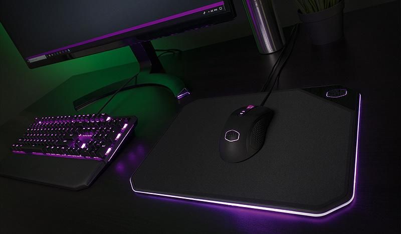 Килимок для геймерів від Cooler Master оцінили у 100 доларів: чим особлива новинка 