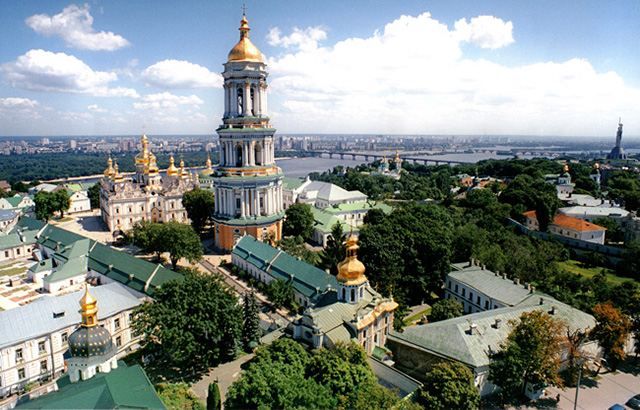 З Києво-Печерської Лаври викрали давню ікону: фото зловмисника