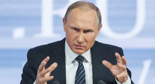 Путин уверен что воюет не с Украиной, а з Западом Путин уверен что воюет не с Украиной, а з Западом