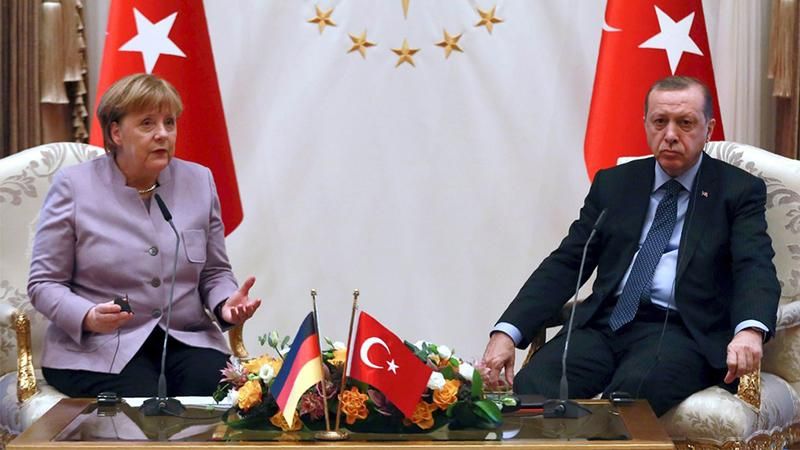 Реджеп Эрдоган прибыл в Германию на переговоры с Меркель