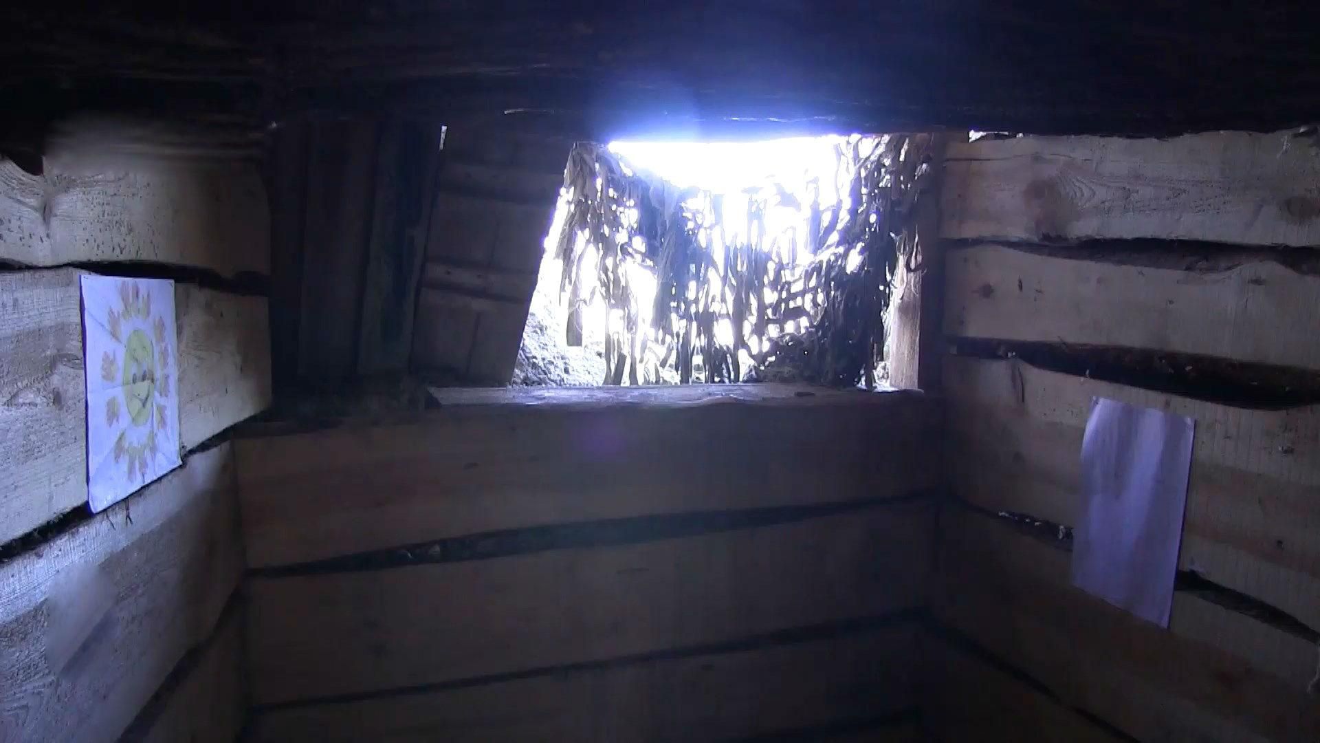 Журналісти показали, як військові на Донбасі готуються до зими Журналісти показали, як військові на Донбасі готуються до зими