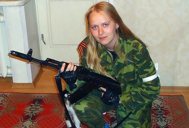 На окупованій Донеччині вбили відому терористку "Сирену": фото На окупованій Донеччині вбили відому терористку "Сирену": фото