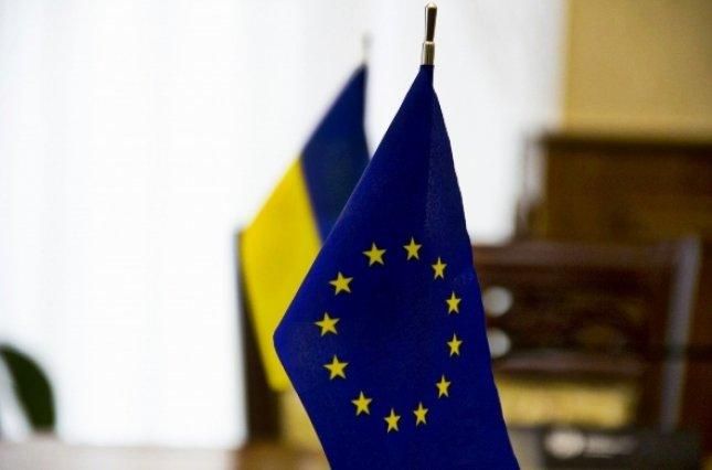 Сколько украинцев поддерживают вступление Украины в ЕС: результаты исследования