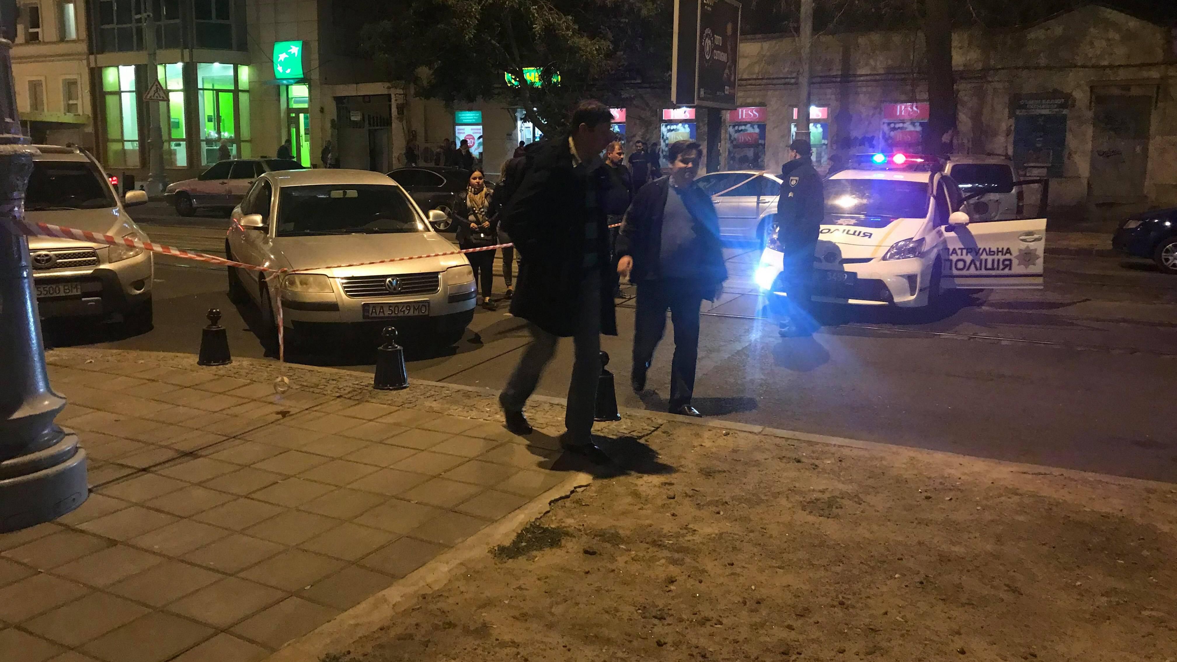 Нападение со стрельбой на инкассаторов в Одессе: что говорят очевидцы