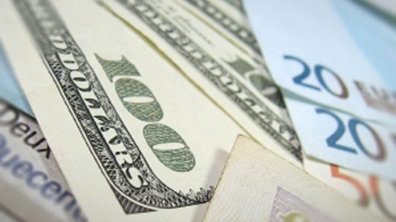 Готівковий курс валют на сьогодні 01-10-2018: курс долару та євро Готівковий курс валют на сьогодні 01-10-2018: курс долару та євро