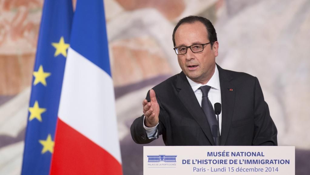 Олланд высказался по поводу миротворцев на Донбассе Олланд высказался по поводу миротворцев на Донбассе