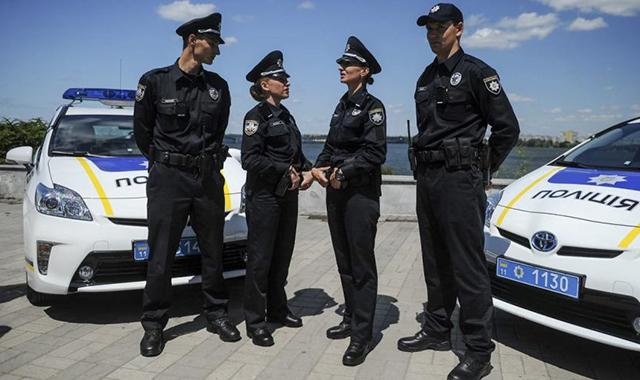 В Украине будут штрафовать за незаконное использование наименования и символики полиции