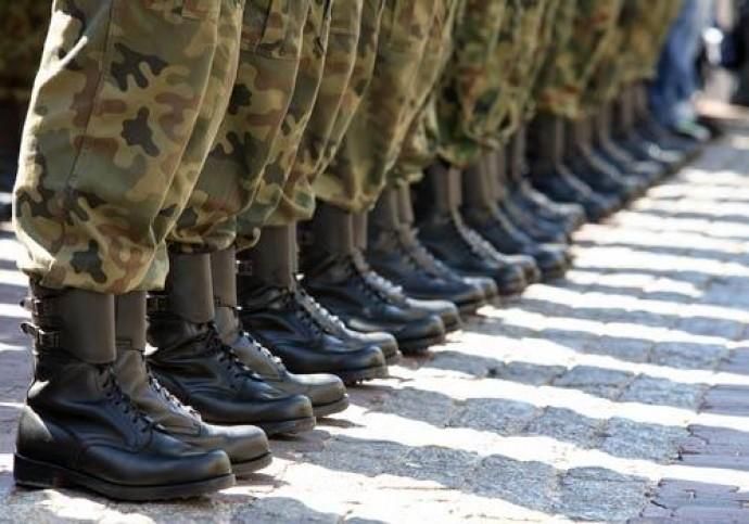 Осінній призов-2018: в Ужгороді більше половини призовників не з'явилися до військкомату Осінній призов-2018: в Ужгороді більше половини призовників не з'явилися до військкомату