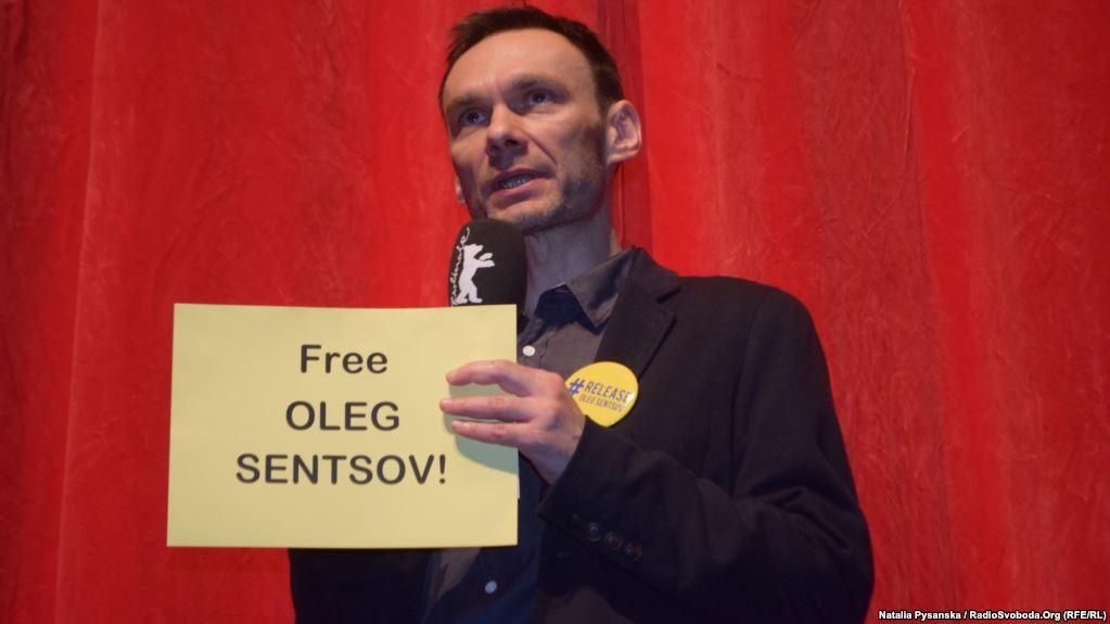 "Дивна ситуація": колега Сенцова прокоментував неочікуване припинення голодування політв'язня