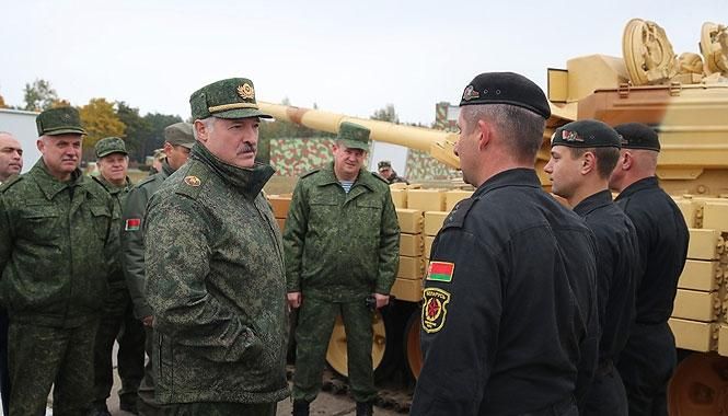 Мы видим, что происходит в Сирии, – Лукашенко начал модернизацию армии