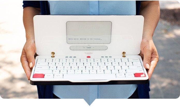 Создали необычный ноутбук, работающий по принципу печатной машины
