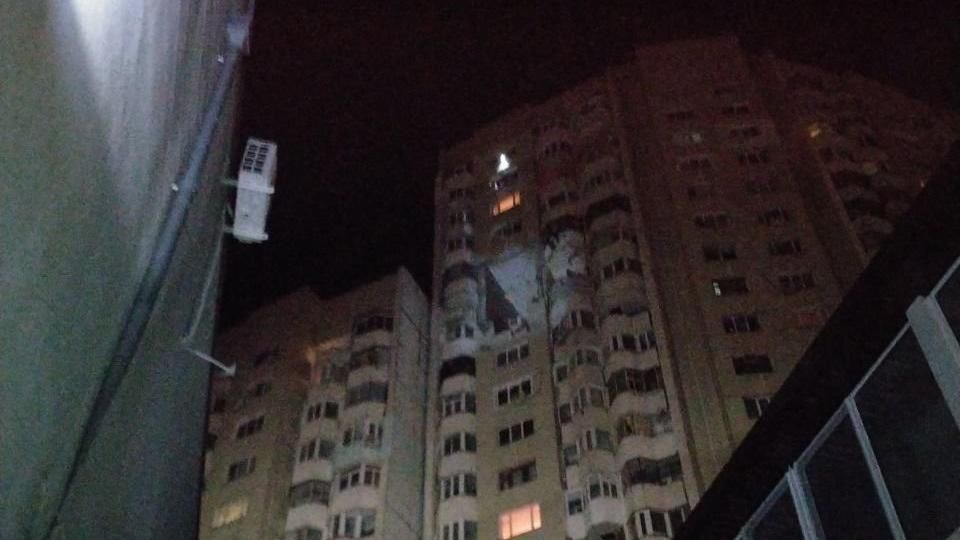 Мощный взрыв в многоэтажке произошел в Кишиневе: СМИ пишут о многих погибших