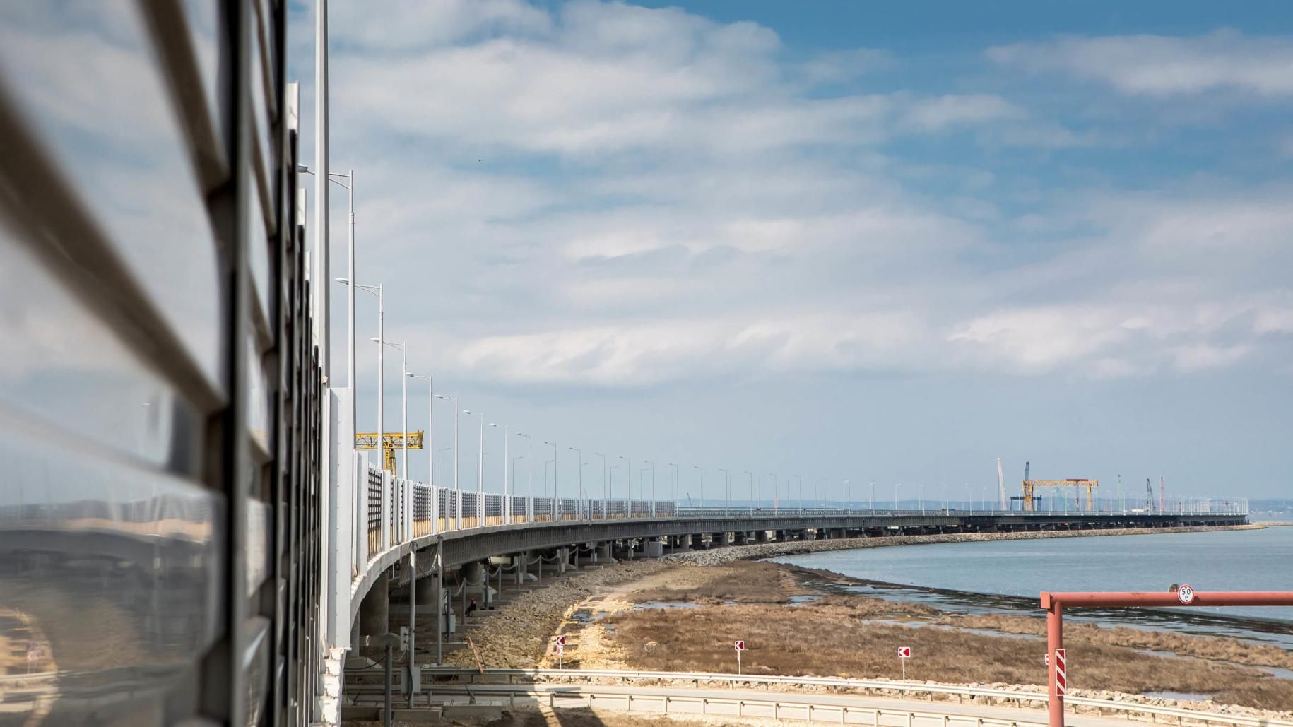 Крымский мост рухнул: в сети вспомнили историческое событие Крымский мост рухнул: в сети вспомнили историческое событие