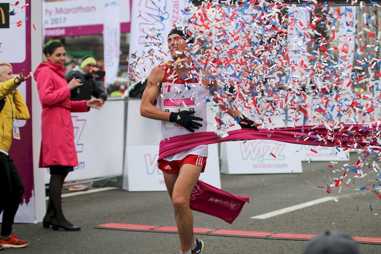 Определились победители международного марафона в Киеве: имена Определились победители международного марафона в Киеве: имена