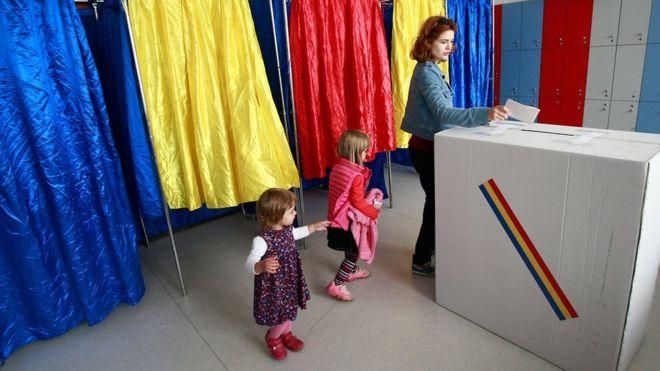 У Румунії провалився референдум щодо заборони одностатевих шлюбів