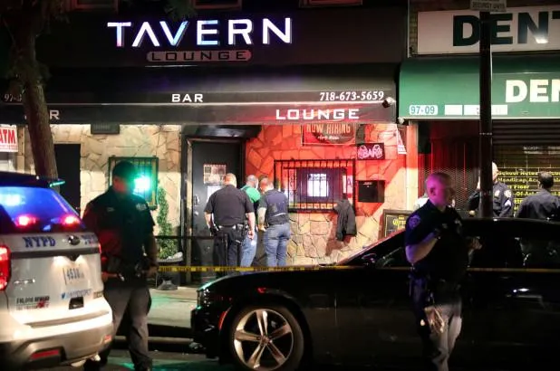 Вбивство Френд Снайдер Hollywood Play Вбивство Френд Снайдер Hollywood Play