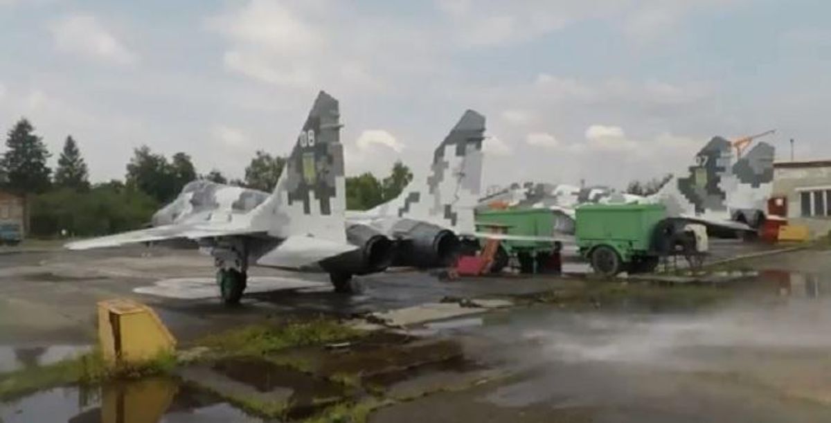 Какую новейшую технику получила армия Украины: видео Какую новейшую технику получила армия Украины: видео