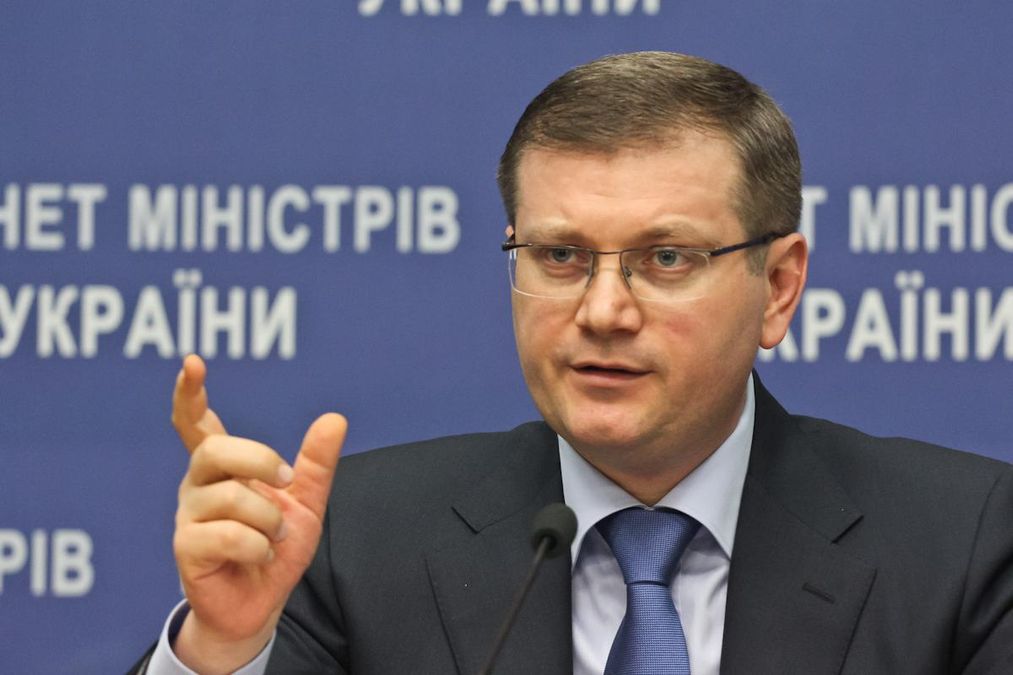 Александр Вилкул пожаловался, что его телефон прослушивают без решения Рады Александр Вилкул пожаловался, что его телефон прослушивают без решения Рады