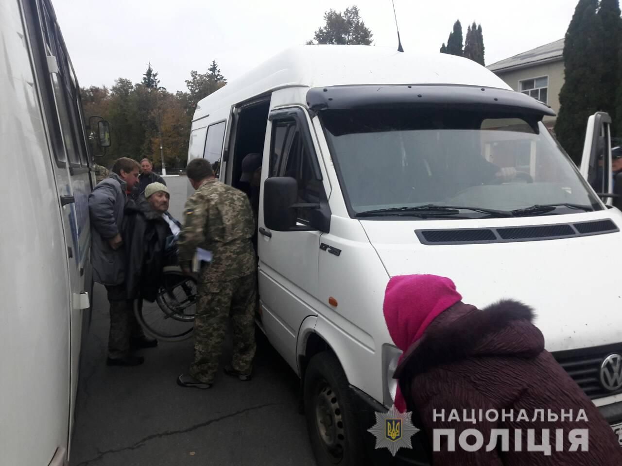 Вибухи на Чернігівщині в Ічні: з яких населених пунктів і куди евакуюють людей