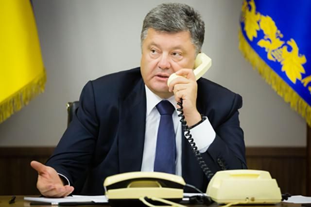 Через вибухи біля Ічні Порошенко викликав до себе силовиків Через вибухи біля Ічні Порошенко викликав до себе силовиків