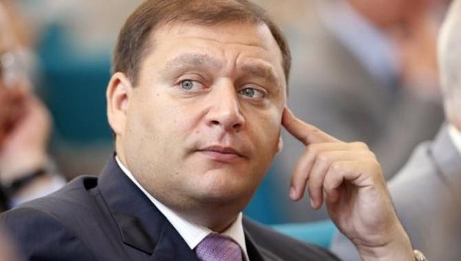 "Це святковий салют": Добкін скандально прокоментував вибухи на складах біля Ічні "Це святковий салют": Добкін скандально прокоментував вибухи на складах біля Ічні