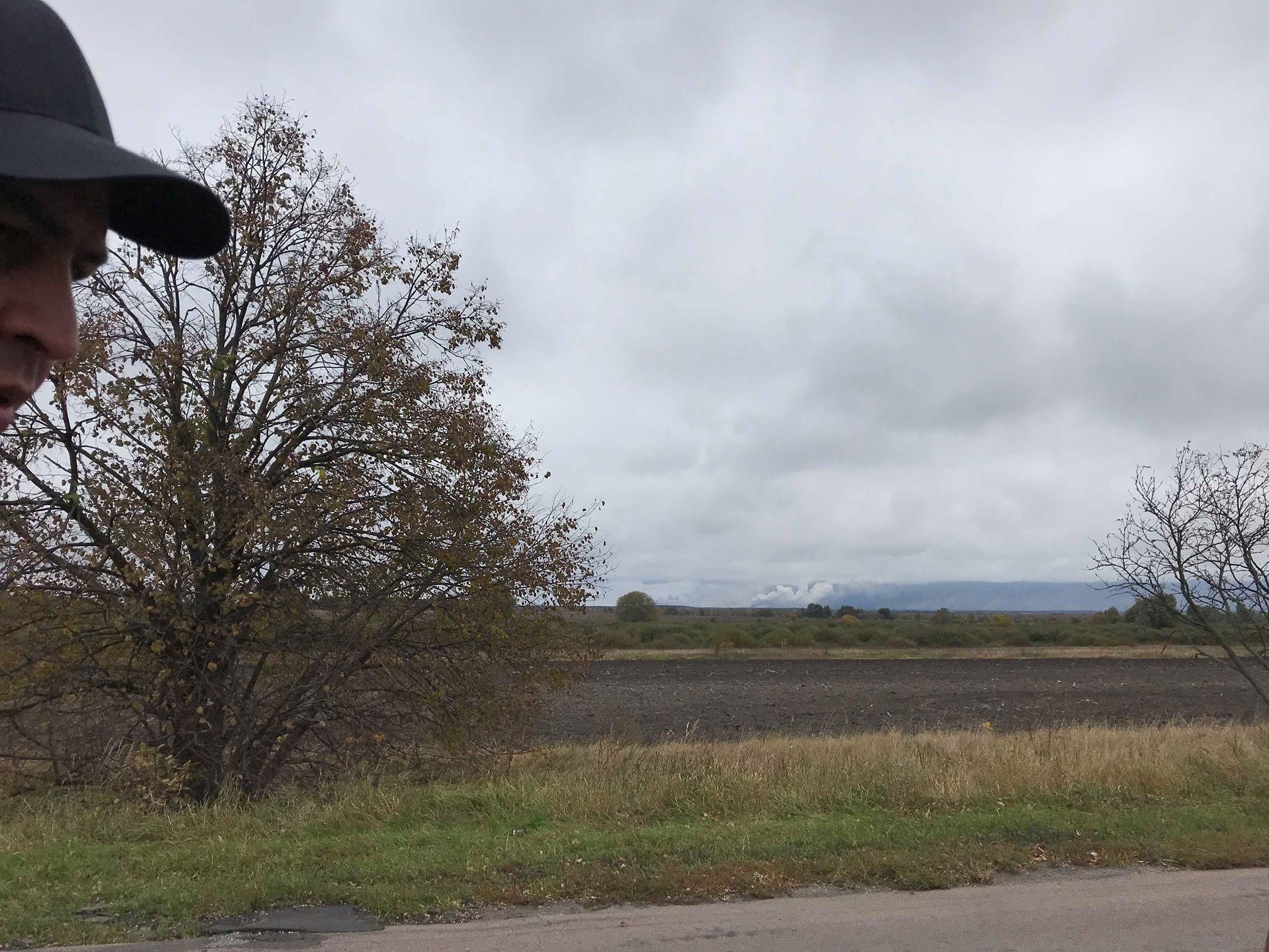 Військові склади біля Ічні досі горять: у Міноборони повідомили про ситуацію