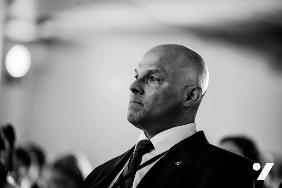 Майкл Хесс Майкл Хесс