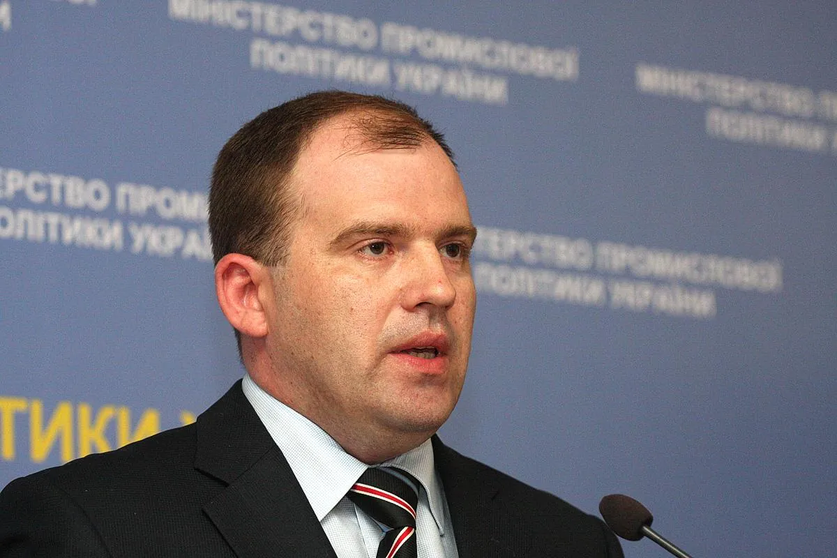 Дмитра Колєснікова можуть позбавити депутатської недоторканності Дмитра Колєснікова можуть позбавити депутатської недоторканності