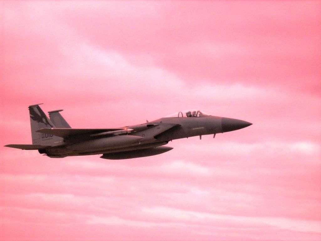 Масштабні авіаційні навчання: ЗСУ показали видовищні кадри Масштабні авіаційні навчання: ЗСУ показали видовищні кадри