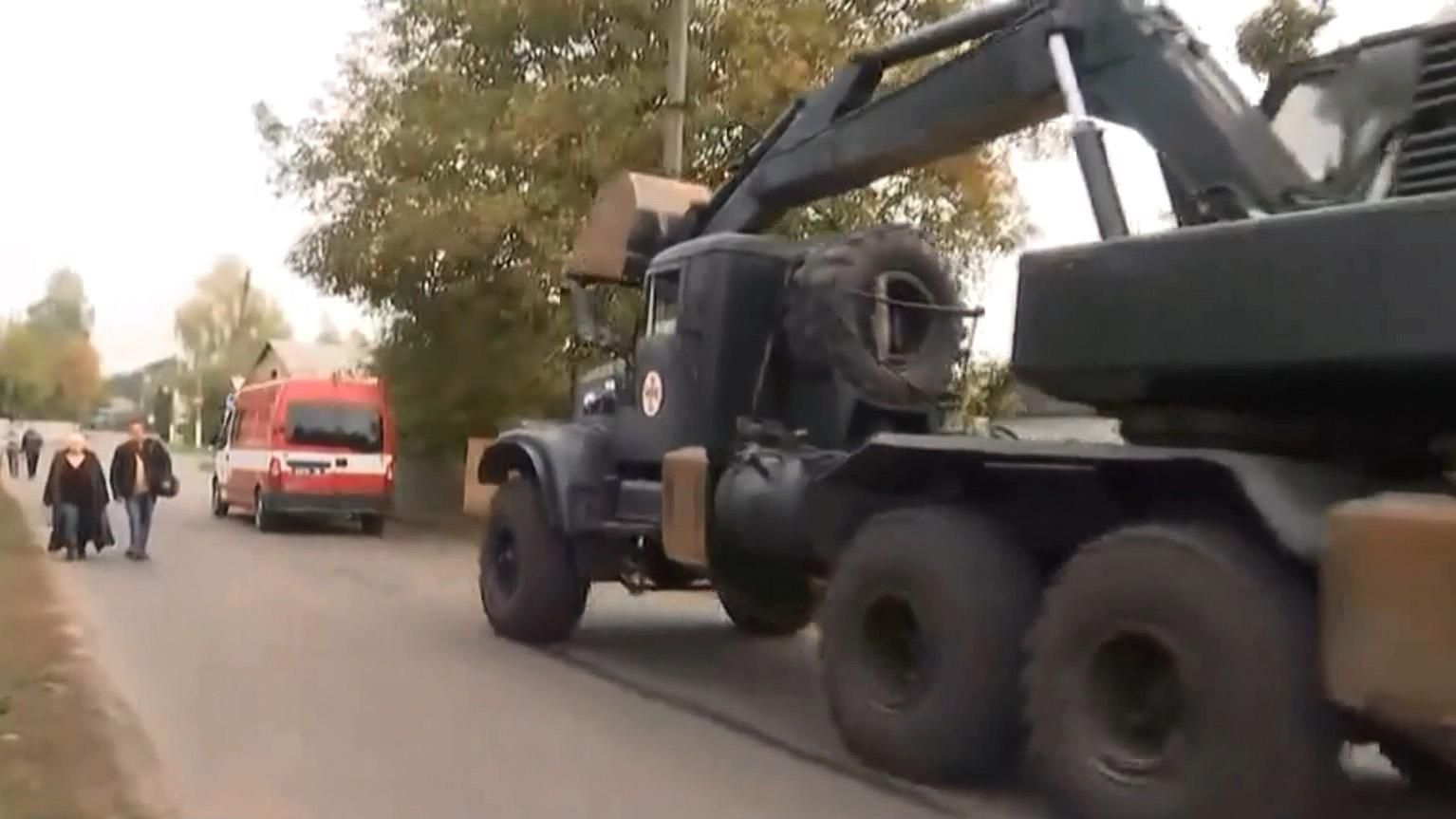 Взрывы в Ичне продолжаются: жители рассказали, что увидели после возвращения домой Взрывы в Ичне продолжаются: жители рассказали, что увидели после возвращения домой