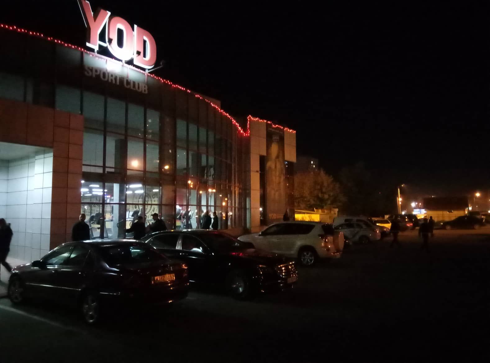 У центрі Харкова стрілянина, є поранені: з'явились фото та відео У центрі Харкова стрілянина, є поранені: з'явились фото та відео