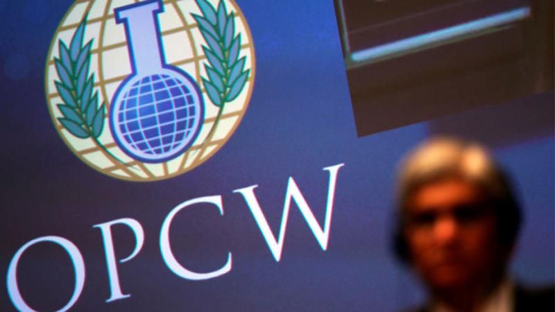 Великобританія ініціювала внесення "Новачка" до Конвенції про заборону хімічної зброї Великобританія ініціювала внесення "Новачка" до Конвенції про заборону хімічної зброї