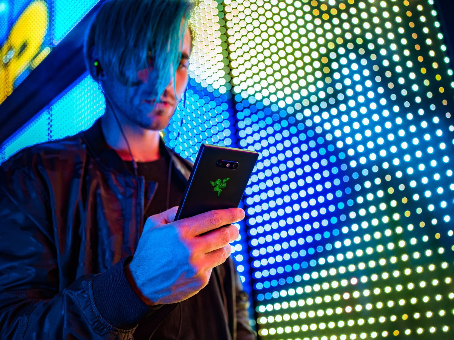 Razer Phone 2: характеристики, огляд, фото ігрового флагмана Razer Phone 2: характеристики, огляд, фото ігрового флагмана