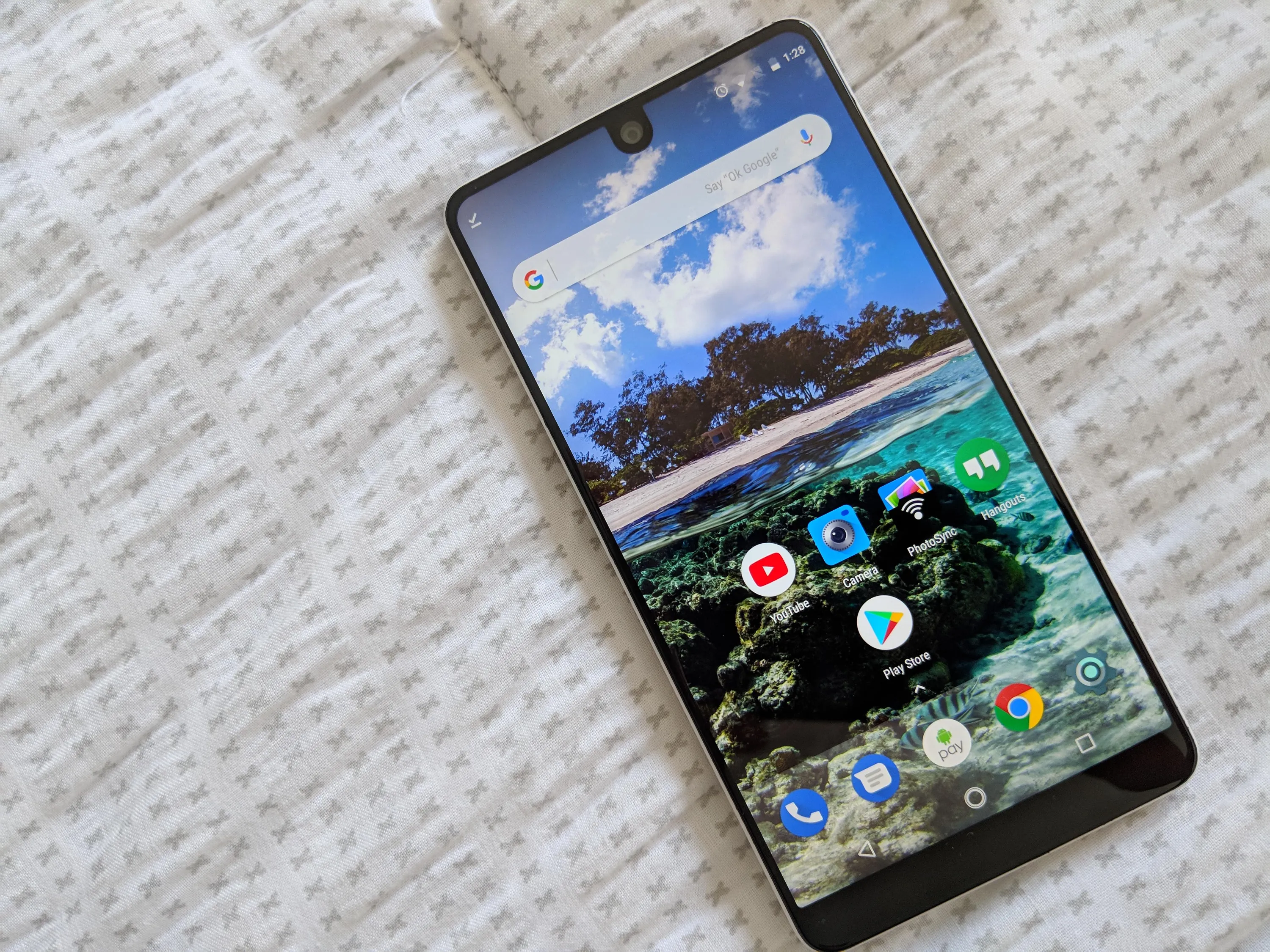 Essential Phone Essential Phone