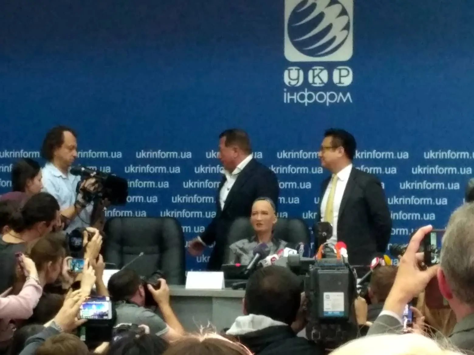 Робот Софія у Києві Робот Софія у Києві