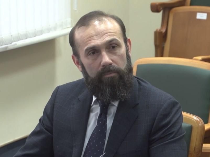 Скандального суддю Ємельянова викрили на фінансуванні терористів