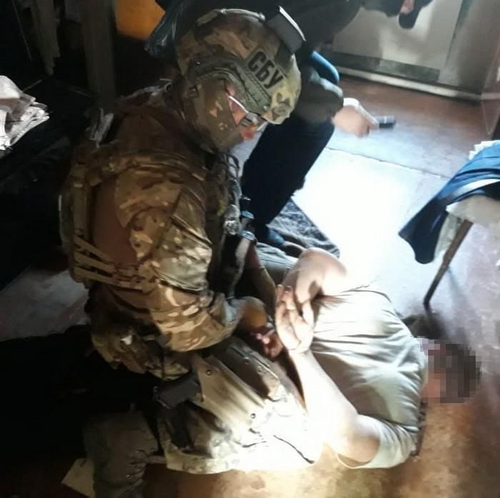 СБУ задержала боевика, который прятался на подконтрольной Украине территории: фото