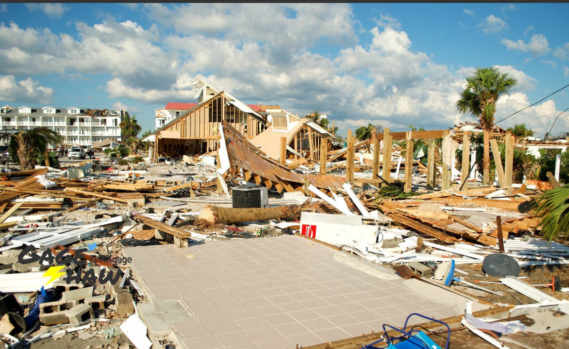 "Я втратив усе": у США постраждалі оговтуються від потужного урагану "Майкл" "Я втратив усе": у США постраждалі оговтуються від потужного урагану "Майкл"