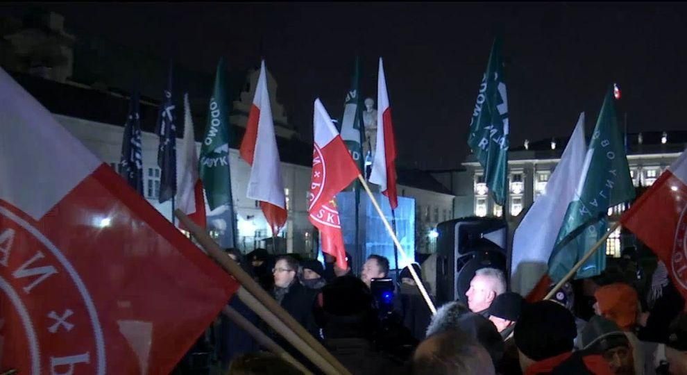 У Польщі розпочався мітинг під гаслом "Стоп міграції!"