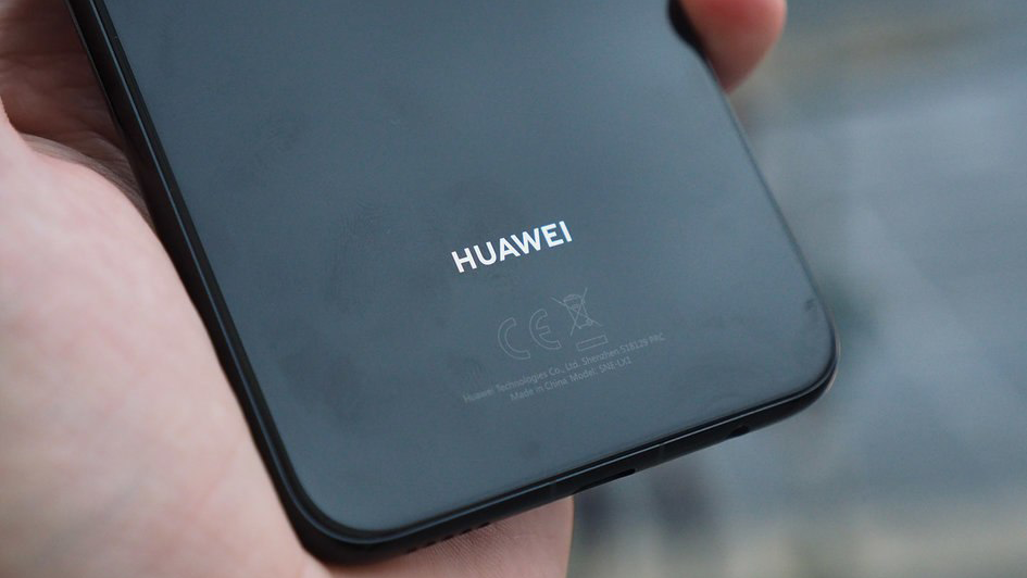 Розпакування смартфона Huawei Mate 20 Pro опублікували до анонсу: відео Розпакування смартфона Huawei Mate 20 Pro опублікували до анонсу: відео