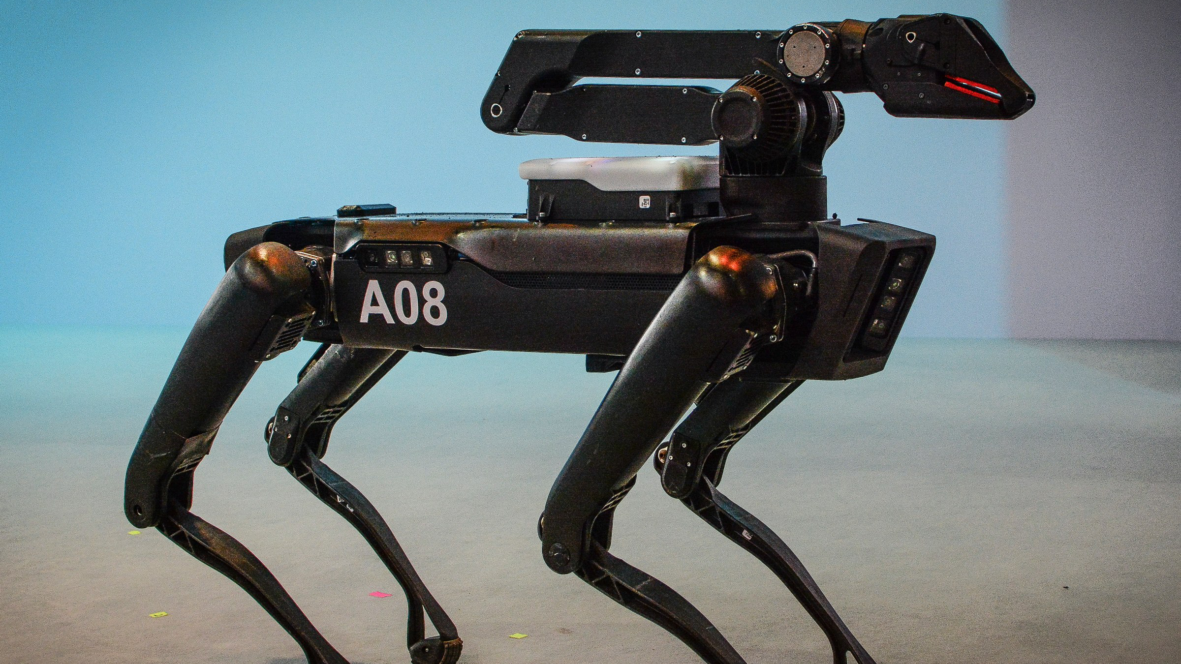 Boston Dynamics навчила чотириногого робота SpotMini танцювати: неймовірне відео Boston Dynamics навчила чотириногого робота SpotMini танцювати: неймовірне відео